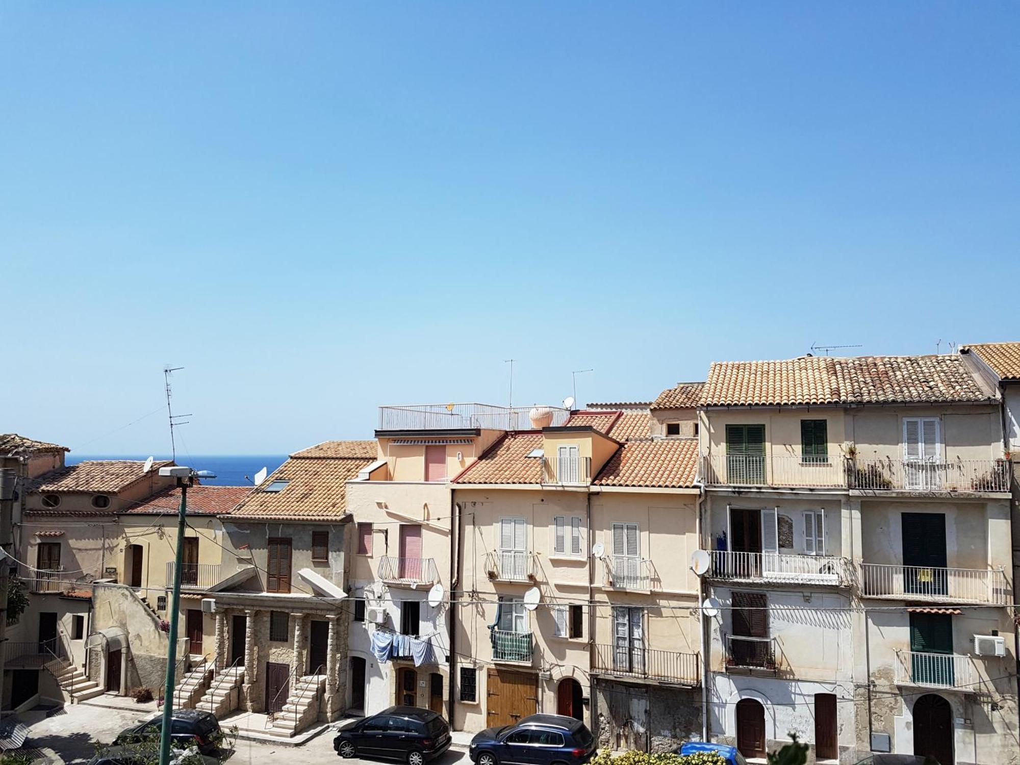 Don Ugo Luxury Rooms Tropea Ruang foto