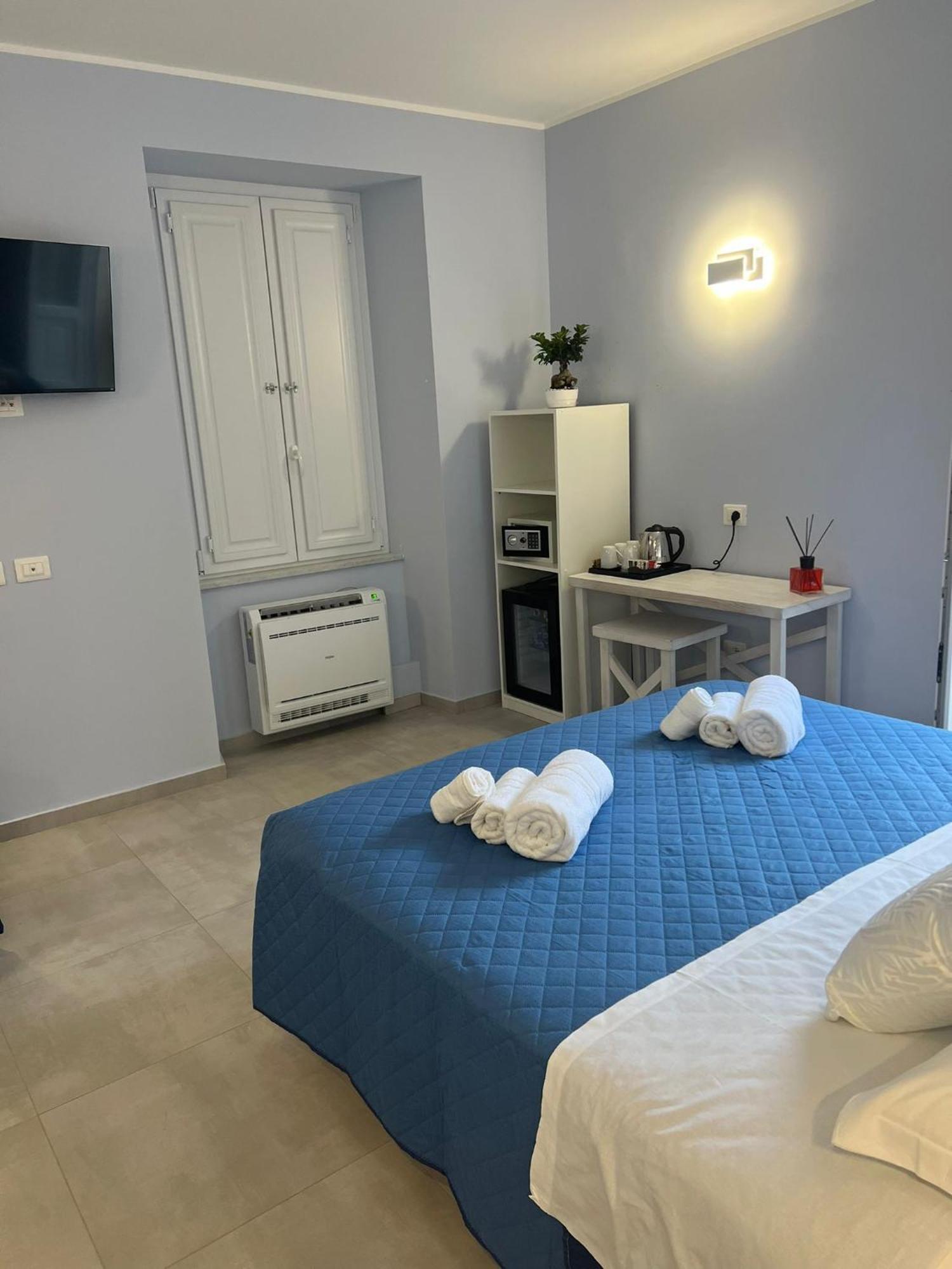Don Ugo Luxury Rooms Tropea Bagian luar foto
