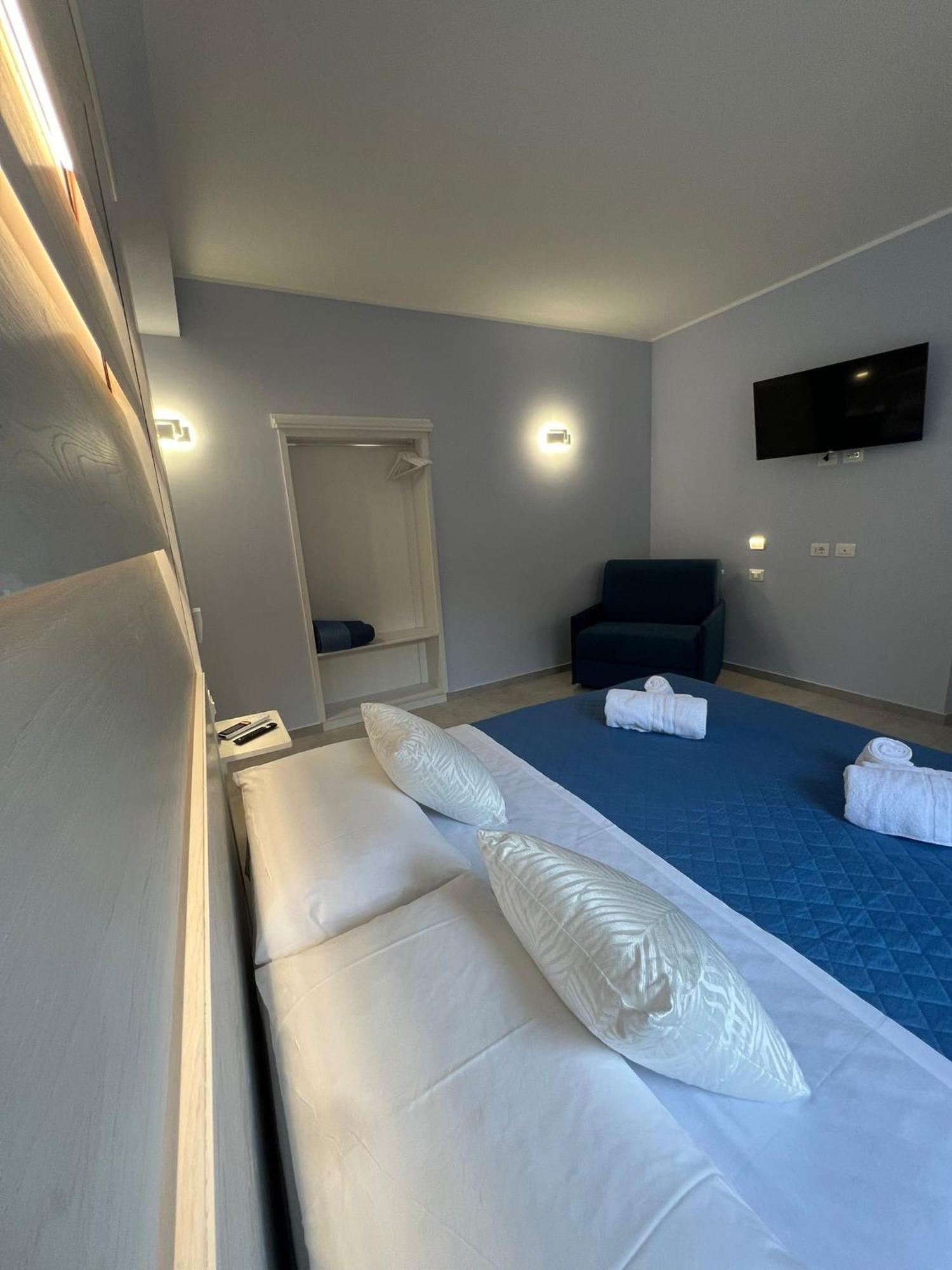 Don Ugo Luxury Rooms Tropea Bagian luar foto