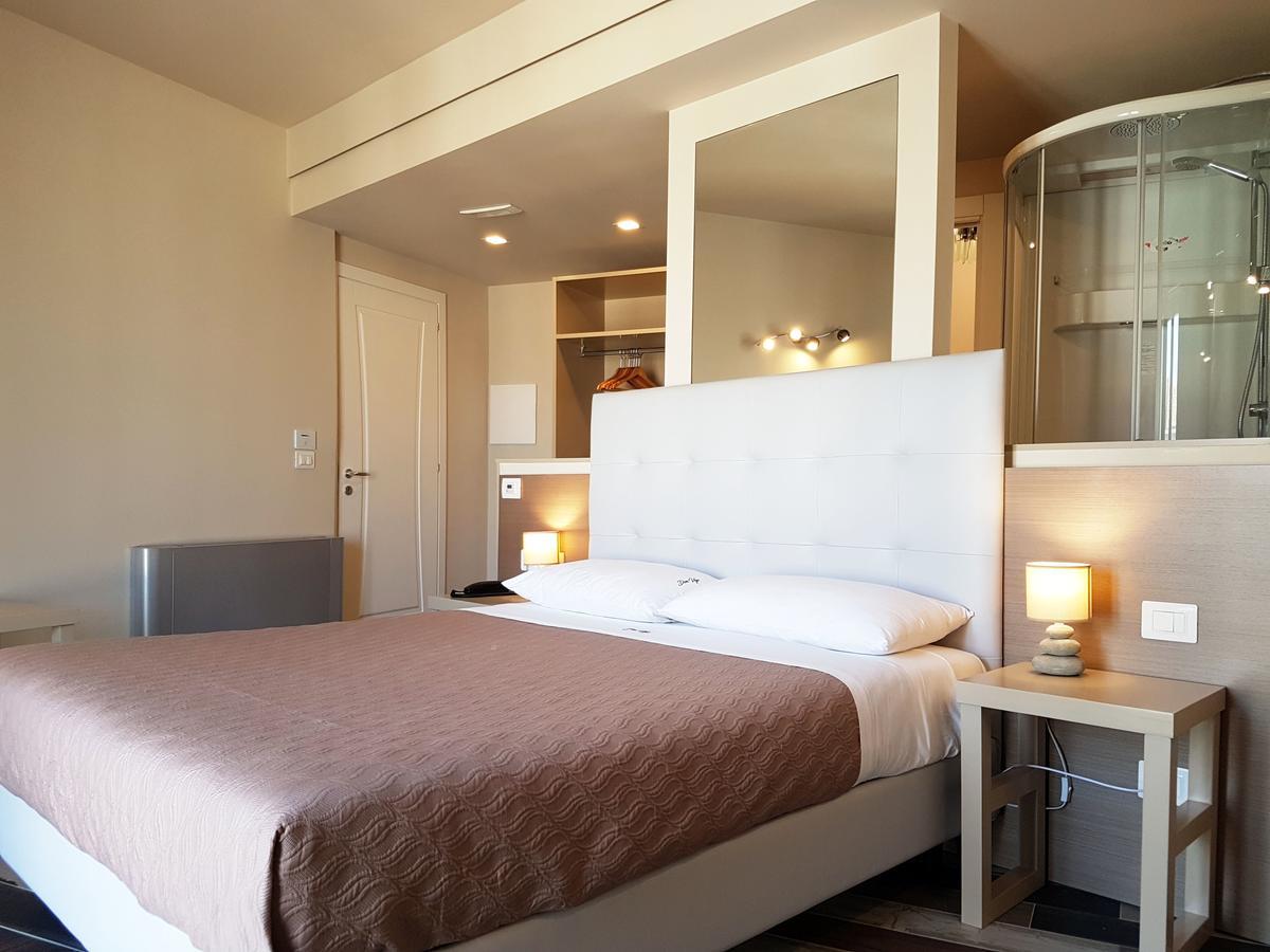 Don Ugo Luxury Rooms Tropea Bagian luar foto