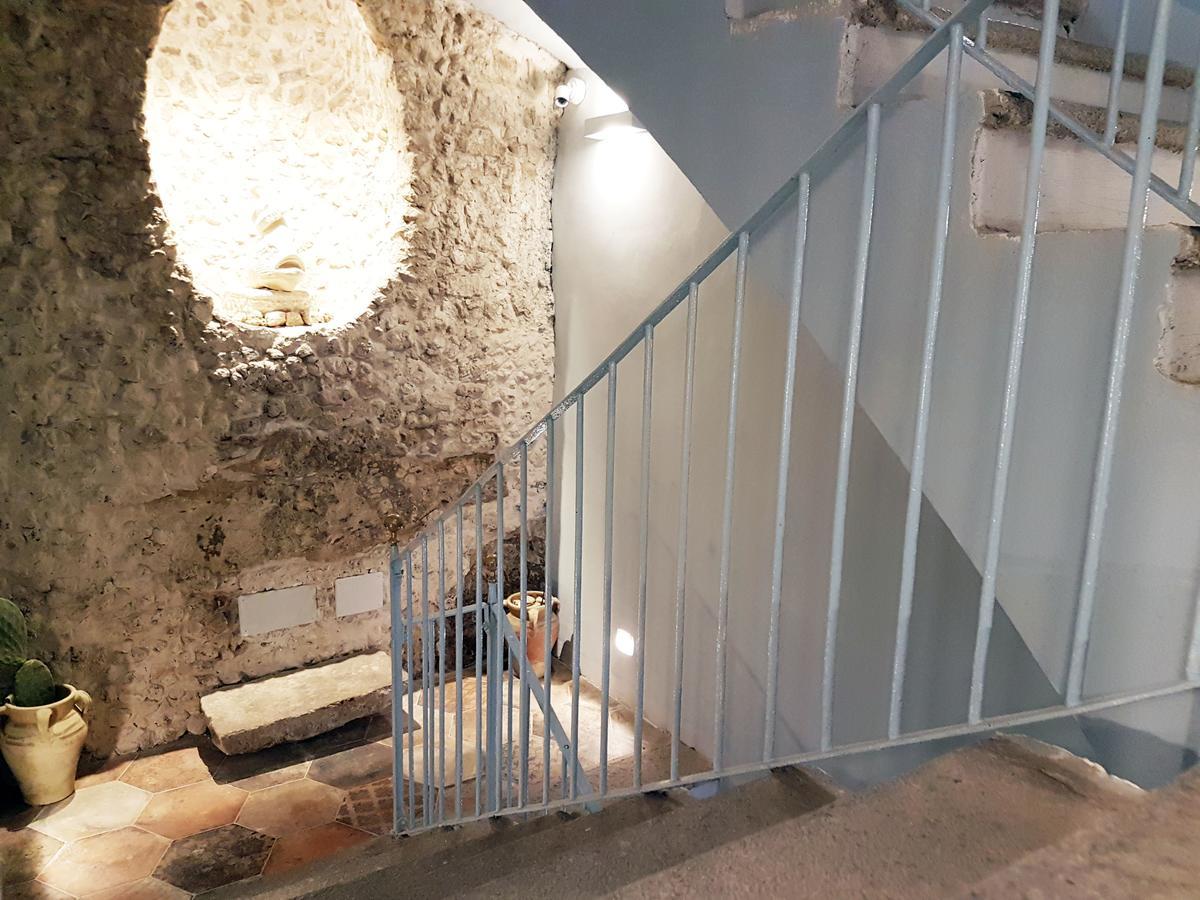 Don Ugo Luxury Rooms Tropea Bagian luar foto
